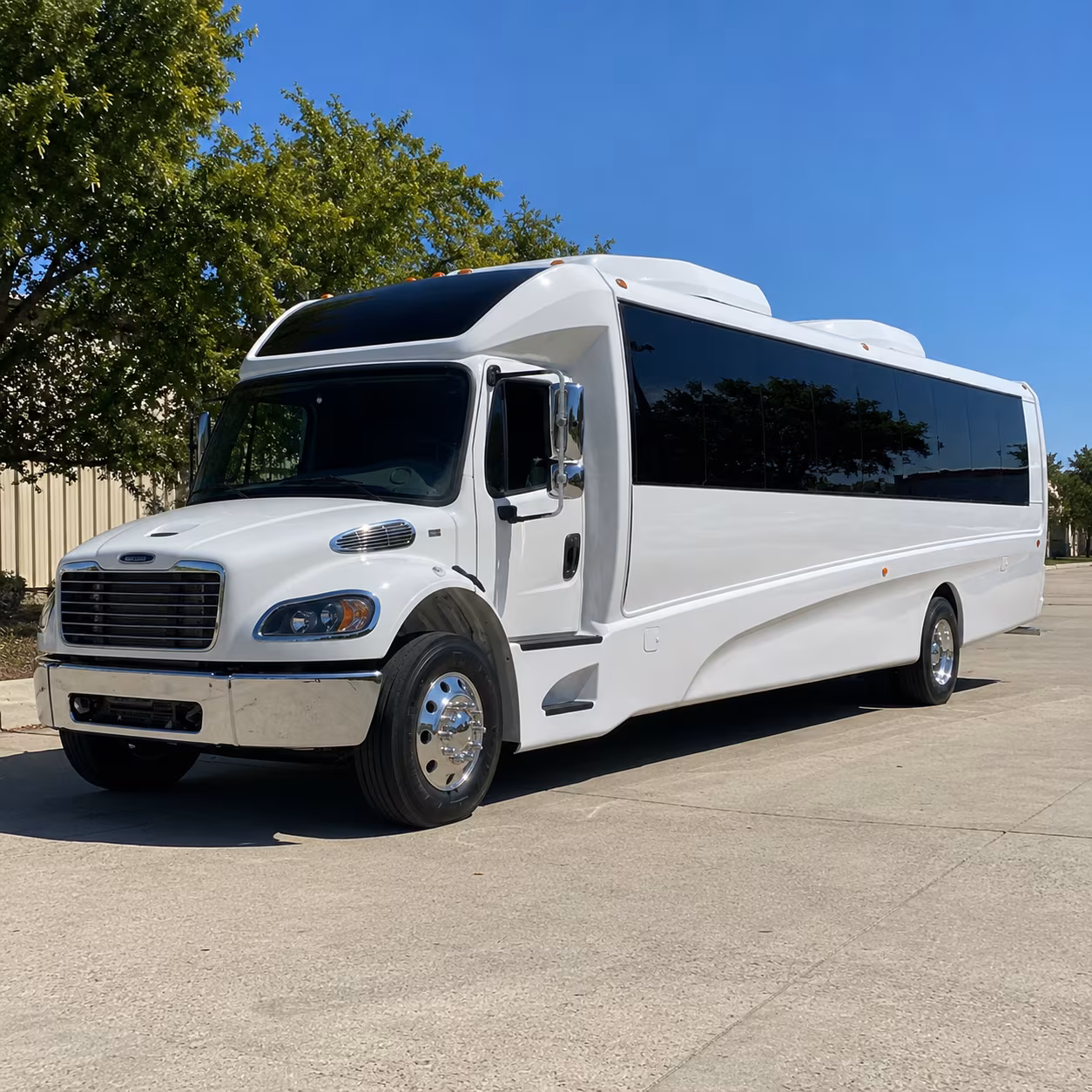 fayetteville 18 passenger minibus