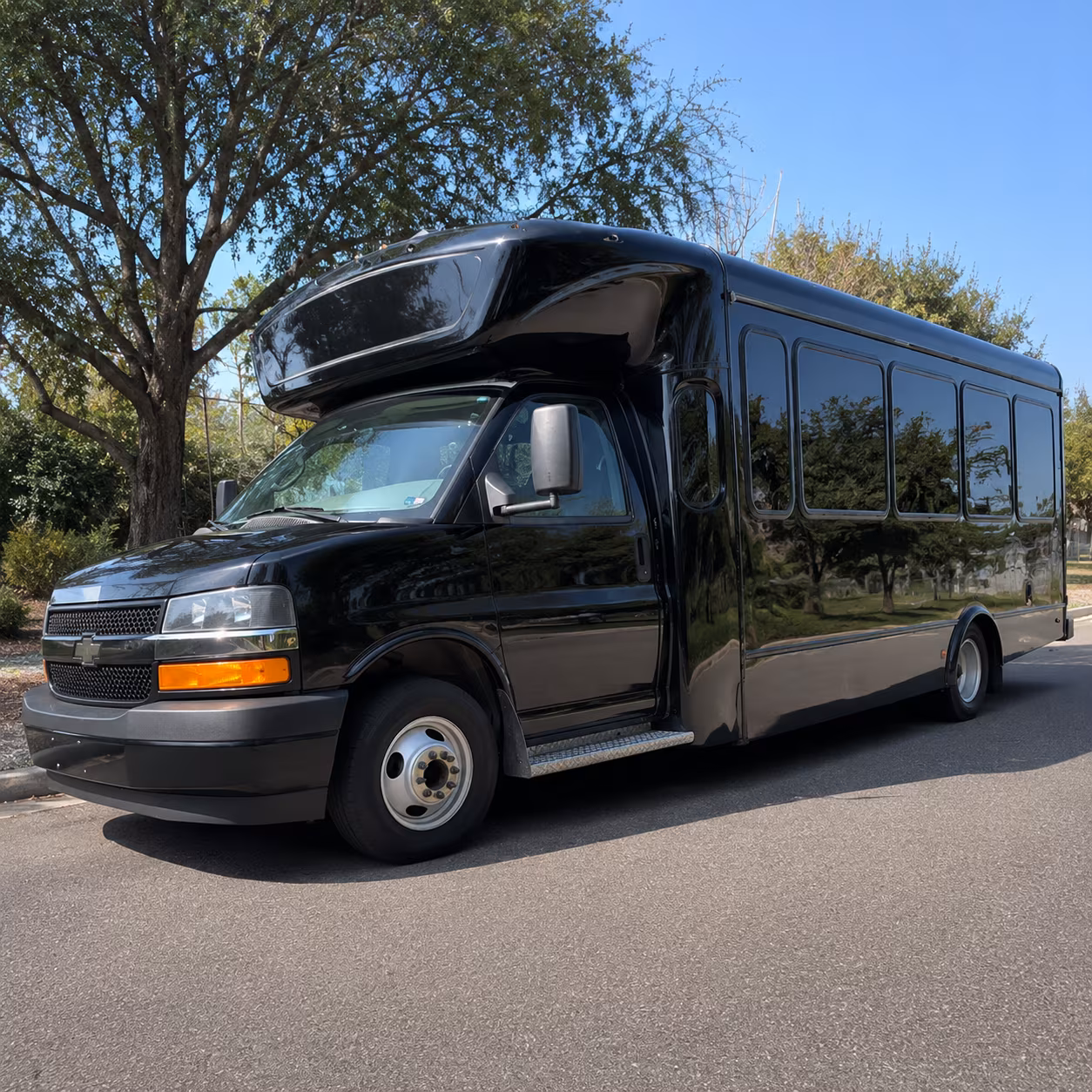 quincea n era sweet 16 party bus rental