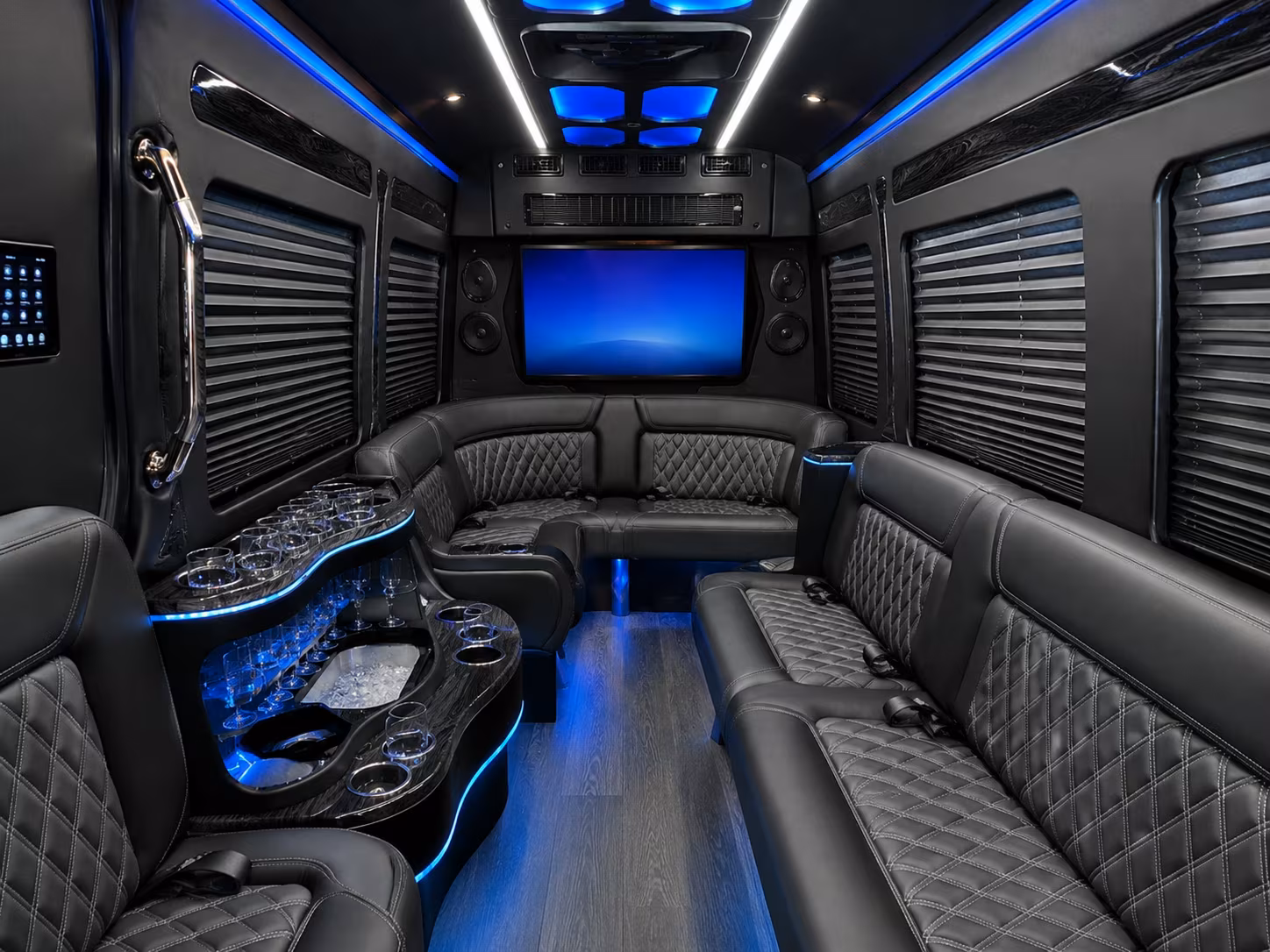 shuttle buses for corporate meetings and off site events in the fayetteville area